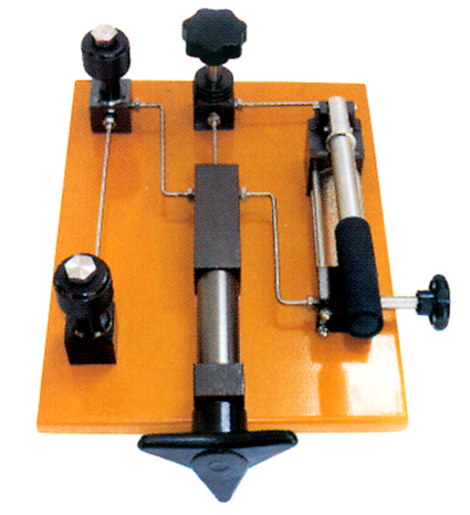 OW-YFT-60A(B)液壓壓力校驗(yàn)臺 OW-YFT-60A(B)液壓壓力校驗(yàn)臺